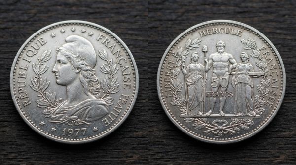 Les meilleurs critères pour déterminer la valeur d'une pièce de 50 francs Hercule en argent